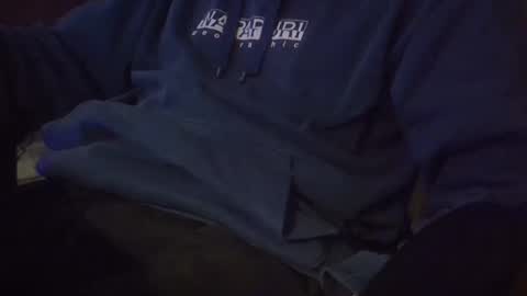 Snapshot of hlavoe33 chatting on 01/12/25, 11:26 Hlavoe online show from 01/12/25, 11:26