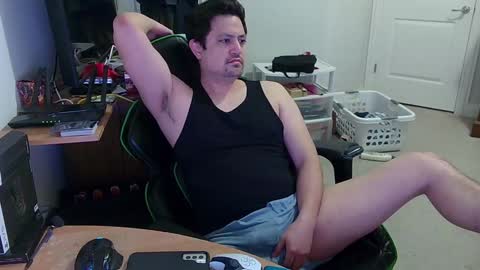 Snapshot of hlfasnman chatting on 01/09/25, 02:43 hlfasnman online show from 01/09/25, 02:43