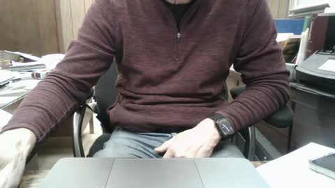 Snapshot of hnic9999 chatting on 01/13/25, 10:56 Nick online show from 01/13/25, 10:56