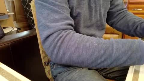 Snapshot of hnic9999 chatting on 02/13/25, 11:04 Nick online show from 02/13/25, 11:04