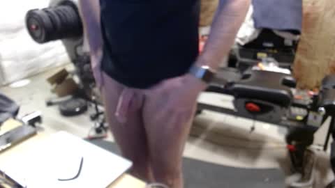 Snapshot of hnic9999 chatting on 02/19/26, 01:07 Nick online show from 02/19/26, 01:07