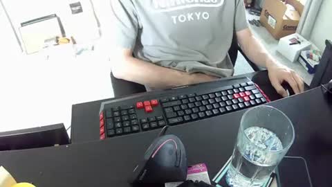 Snapshot of hoboayoyo chatting on 06/14/26, 05:59 Hentai man online show from 06/14/26, 05:59