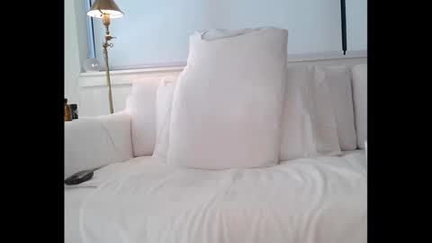 Snapshot of hobokenpopper chatting on 09/28/25, 01:16 hobokenpopper online show from 09/28/25, 01:16