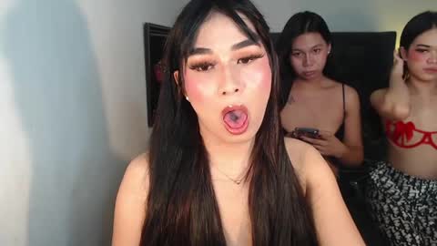 Snapshot of hoe_freesia chatting on 05/18/26, 03:51 hoe_freesia online show from 05/18/26, 03:51