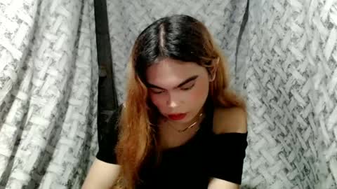 Snapshot of hoelyaurora chatting on 07/09/26, 07:01 Aurora3 online show from 07/09/26, 07:01