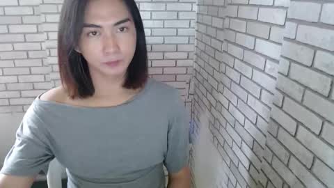 Snapshot of hoelykim chatting on 01/09/26, 07:44 Kim3 online show from 01/09/26, 07:44