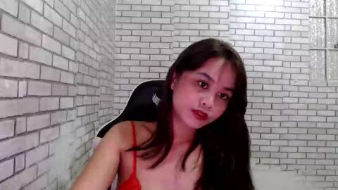 Snapshot of hoelylunox chatting on 05/12/26, 04:59 Lunox3 online show from 05/12/26, 04:59