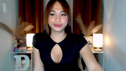 Snapshot of hoelymarie chatting on 07/28/26, 07:39 hoelymarie online show from 07/28/26, 07:39