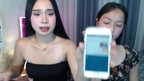 hoelymolly online show from 04/24/26, 07:05