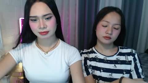 hoelymolly online show from 04/25/26, 07:22