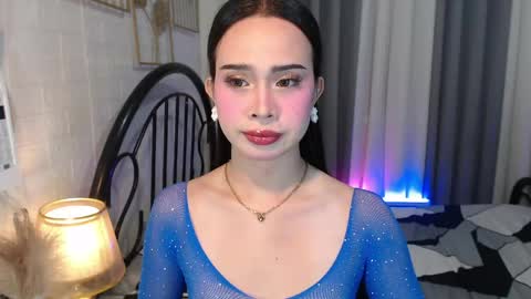 hoelymolly online show from 05/06/26, 08:41