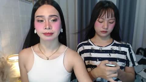 hoelymolly online show from 05/06/26, 09:31