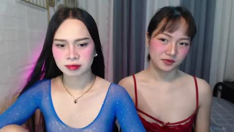hoelymolly online show from 06/27/26, 07:52