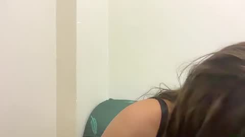 Snapshot of hoelyrafaela chatting on 08/03/26, 07:06 Rafaela3 online show from 08/03/26, 07:06