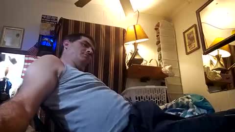 Snapshot of hoglegg99384194 chatting on 12/05/24, 10:23 hoglegg99384194 online show from 12/05/24, 10:23