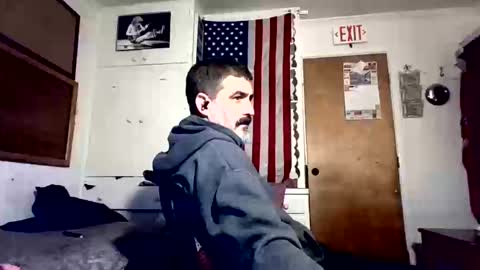 Snapshot of hoglegg99384194 chatting on 10/10/25, 12:15 hoglegg99384194 online show from 10/10/25, 12:15