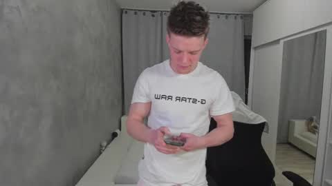 Snapshot of hogrider192 chatting on 03/12/25, 11:12 Victor online show from 03/12/25, 11:12