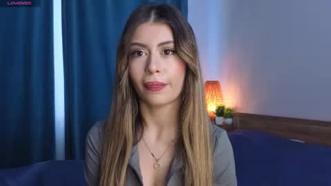 Snapshot of holayoula chatting on 02/03/26, 08:08 Moni Monica online show from 02/03/26, 08:08