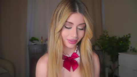 Moni Monica online show from 05/01/26, 08:08
