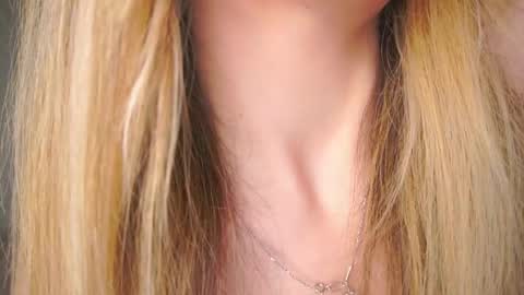 Moni Monica online show from 05/05/26, 08:00