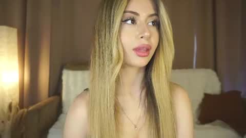 Moni Monica online show from 06/25/26, 08:08