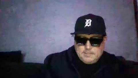 Snapshot of holden_minutz chatting on 03/04/26, 08:09 holden_minutz online show from 03/04/26, 08:09