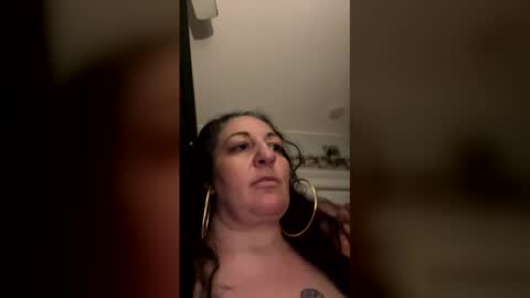 holdmedown88 online show from 05/21/26, 07:15