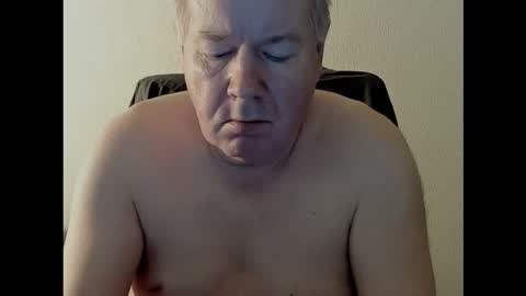 Holger online show from 10/05/25, 02:15