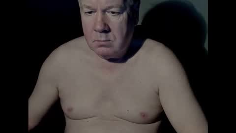 Holger online show from 12/15/25, 06:39