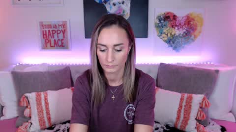 Holi Hurricane online show from 11/10/25, 03:38