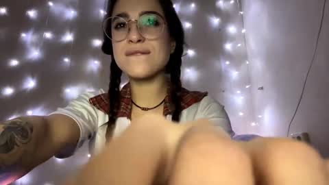 Kerri online show from 11/25/25, 05:24