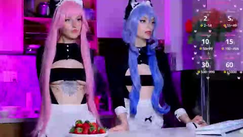 Snapshot of holliwould_ chatting on 02/07/26, 11:36 Holli online show from 02/07/26, 11:36