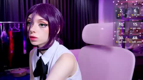 Snapshot of holliwould_ chatting on 02/10/26, 11:36 Holli online show from 02/10/26, 11:36