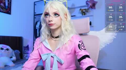 Holli online show from 05/05/26, 12:13
