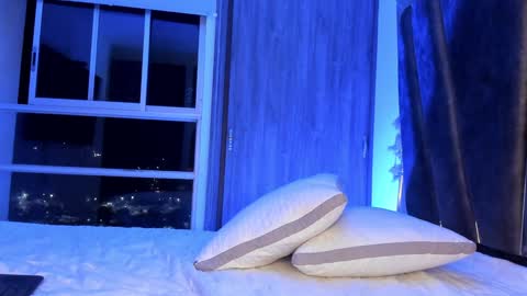 Mara online show from 01/16/25, 02:41