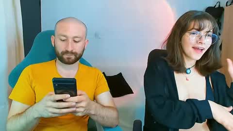 Holly and Honey online show from 05/05/26, 10:51