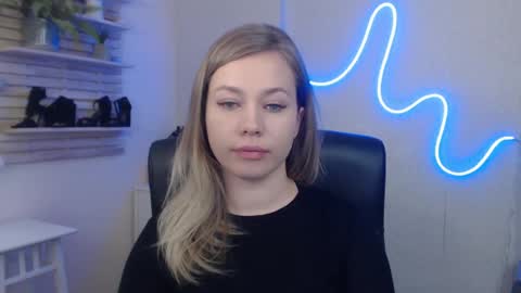 Holly online show from 01/21/25, 09:35