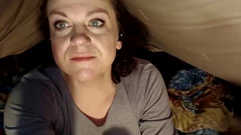 Snapshot of holly_dolly_xxx chatting on 02/21/26, 10:33 holly_dolly_xxx online show from 02/21/26, 10:33