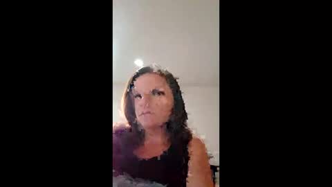 Snapshot of holly_dolly_xxx chatting on 05/10/26, 02:50 holly_dolly_xxx online show from 05/10/26, 02:50