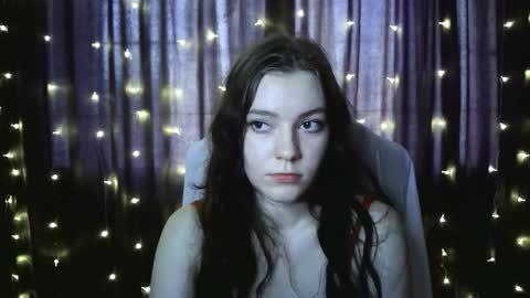 Snapshot of holly_kittenss chatting on 11/23/25, 12:38 Lana online show from 11/23/25, 12:38