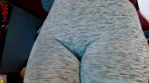 Snapshot of holly_thomsonx69 chatting on 01/29/25, 08:35 holly_thomsonx69 online show from 01/29/25, 08:35