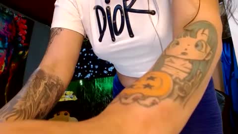 Snapshot of holly_thomsonx69 chatting on 02/28/25, 08:28 holly_thomsonx69 online show from 02/28/25, 08:28