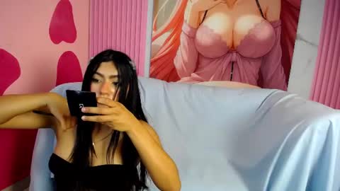 Snapshot of holly_watson_ chatting on 07/01/26, 03:30 Holly Wastson online show from 07/01/26, 03:30