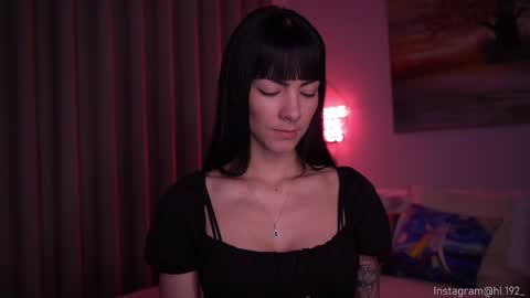 Holly Linder online show from 02/13/25, 04:54