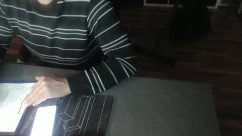 Snapshot of hollymollysucker chatting on 02/21/25, 05:42 hollymollysucker online show from 02/21/25, 05:42