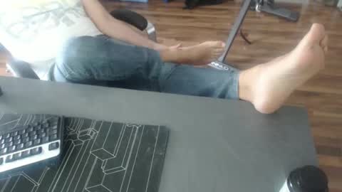 Snapshot of hollymollysucker chatting on 02/23/25, 01:32 hollymollysucker online show from 02/23/25, 01:32