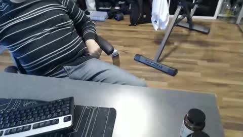 Snapshot of hollymollysucker chatting on 02/24/25, 09:21 hollymollysucker online show from 02/24/25, 09:21