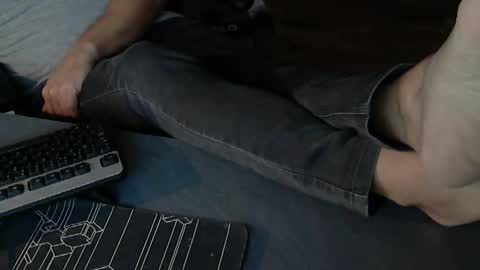 Snapshot of hollymollysucker chatting on 11/19/25, 04:29 hollymollysucker online show from 11/19/25, 04:29