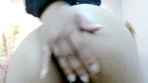 Holly online show from 01/07/25, 09:07