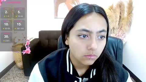 Holly online show from 02/14/25, 03:22